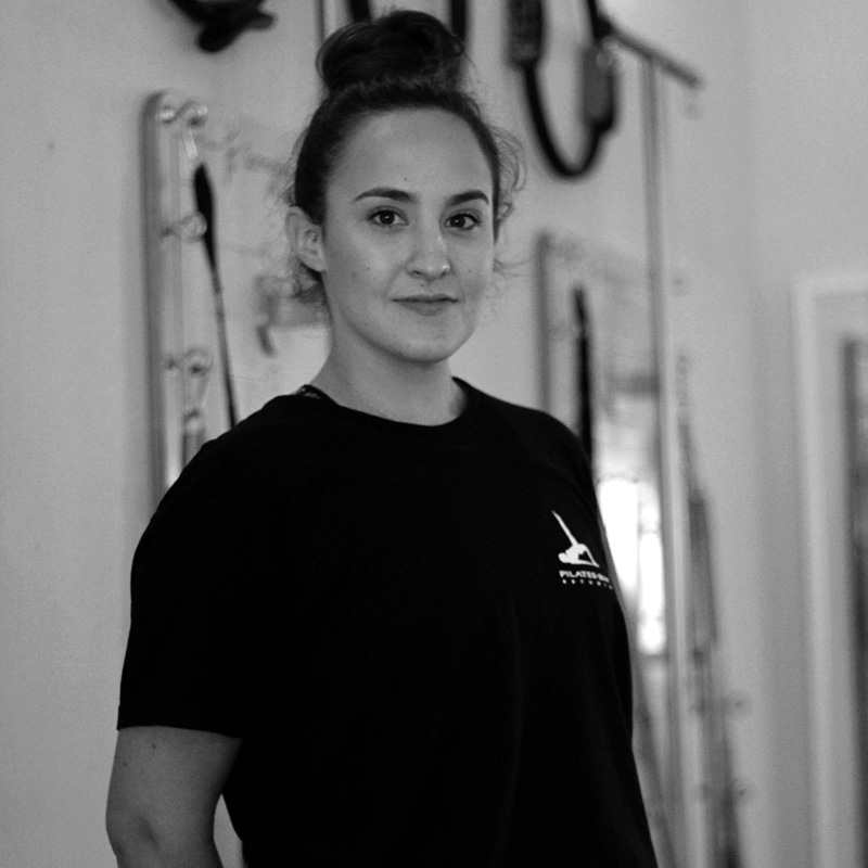 Elisa Pérez. Instructora certificada del método Pilates.